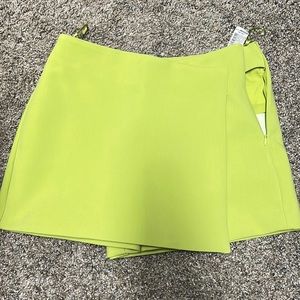 Zara lime green skort